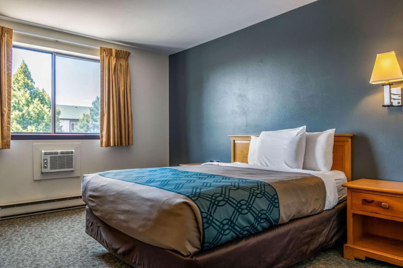 Rodeway Inn Μπόουζμαν Εξωτερικό φωτογραφία